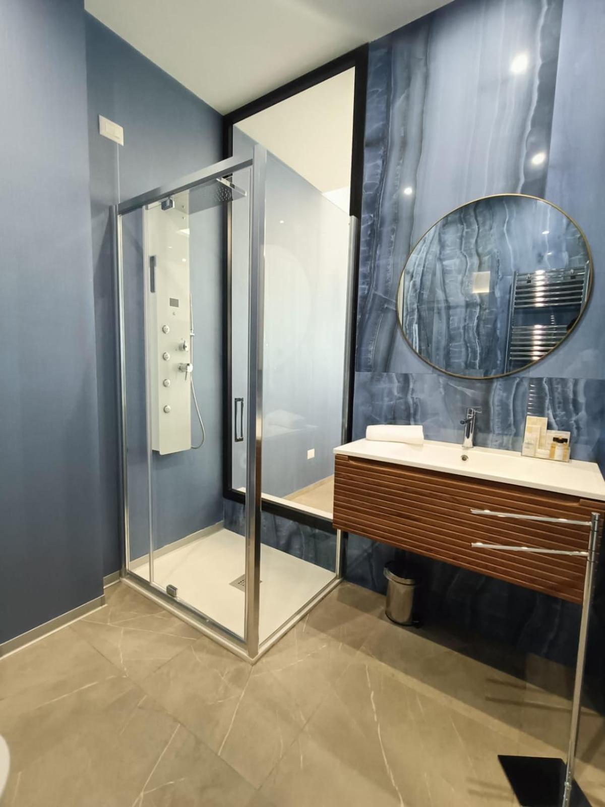 Deluxe Room,1598927168:JPEG
